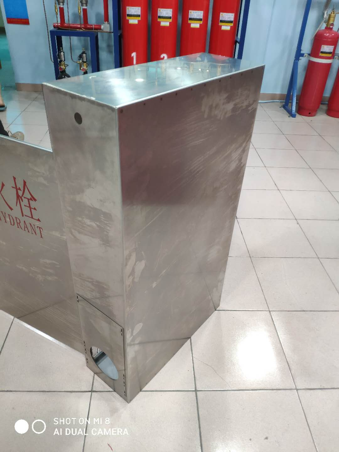 消火栓箱（不銹鋼板 ）SG24E65Z-J-2價位不同和什么原因有關(guān)？能在生產(chǎn)廠家購買嗎？