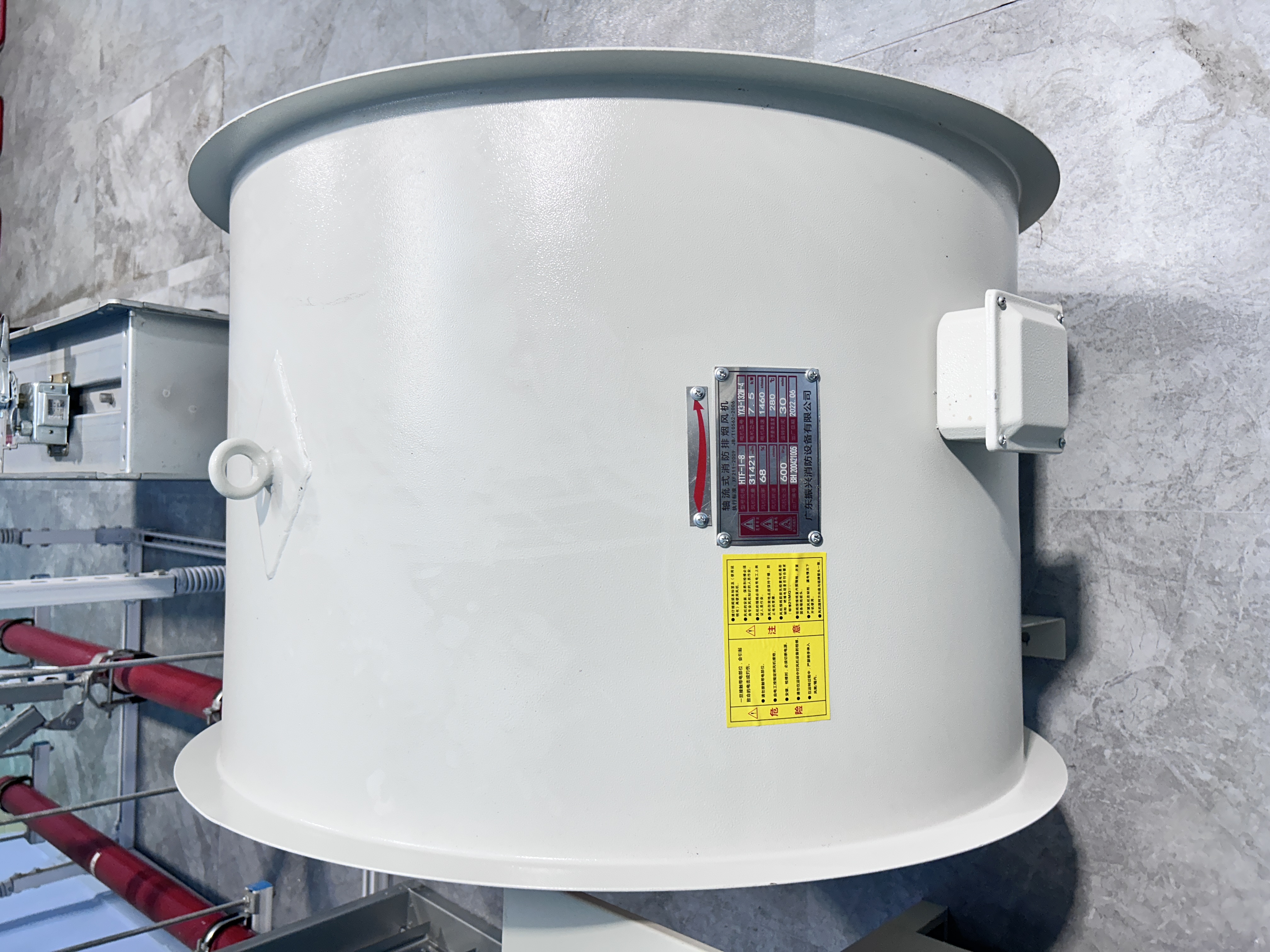 離心式消防排煙風(fēng)機(jī)HTFC-1-20和軸流式排煙機(jī)區(qū)別？如何選擇？